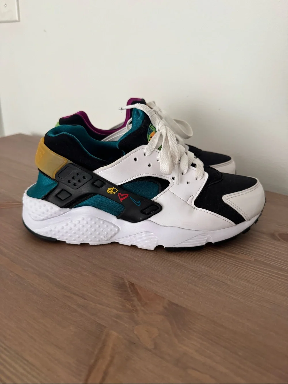 Nike Huarache Run “Peace, Love, & Swoosh”